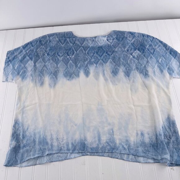Cabi Medium Blue & White Short‎ Sleeve Blouse semi sheer - Picture 5 of 6